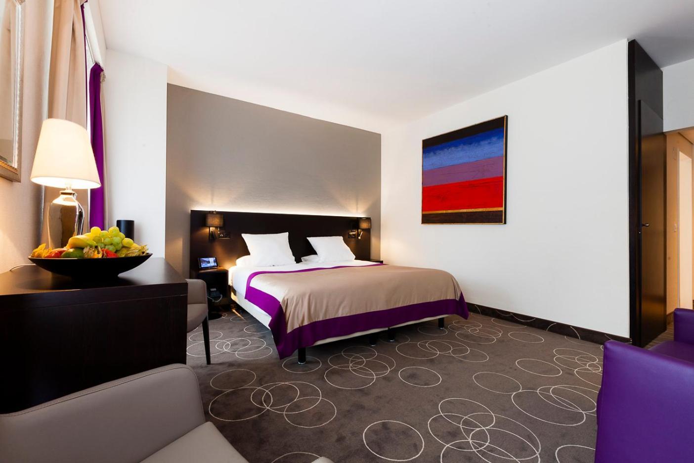 Grand Hotel Des Bains Lavey-les-Bains Rum bild