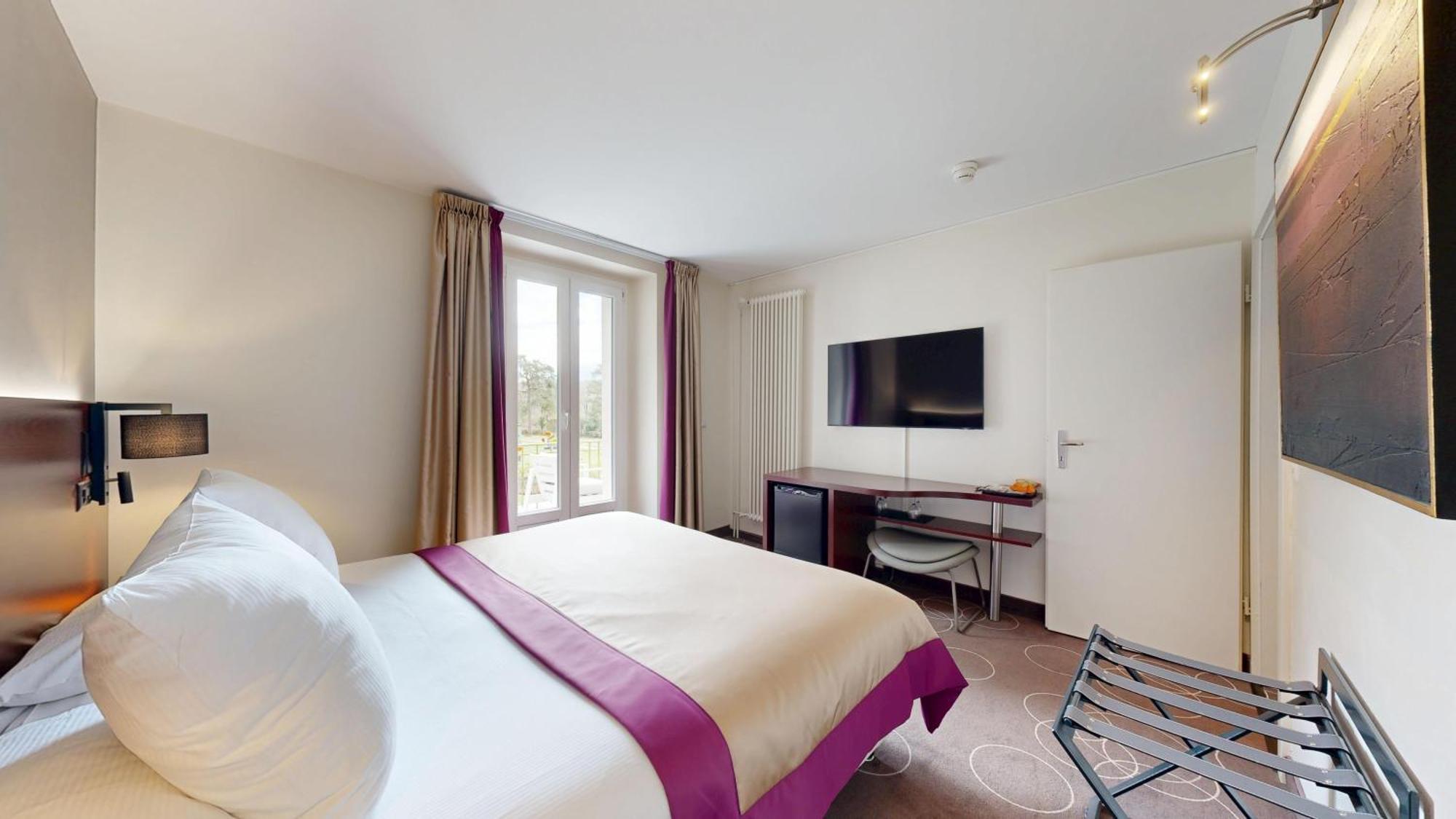Grand Hotel Des Bains Lavey-les-Bains Rum bild