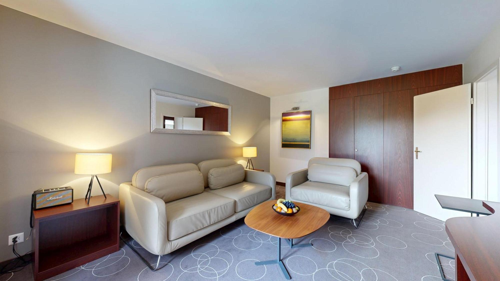 Grand Hotel Des Bains Lavey-les-Bains Rum bild