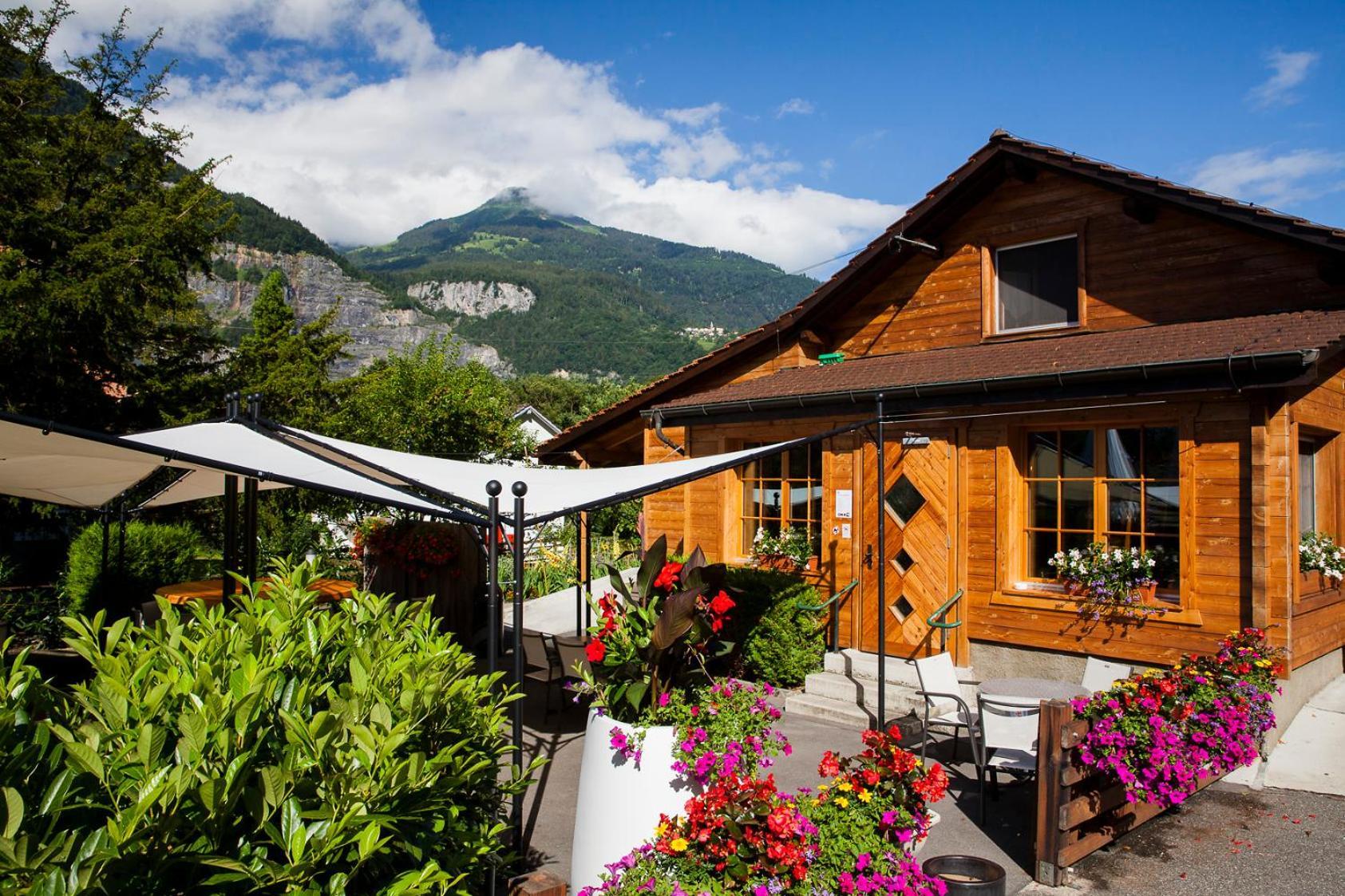 Grand Hotel Des Bains Lavey-les-Bains Exteriör bild